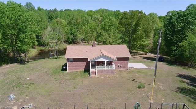 652 Country Lane, Pelham, NC 27311