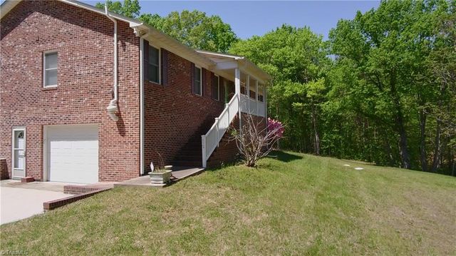 652 Country Lane, Pelham, NC 27311
