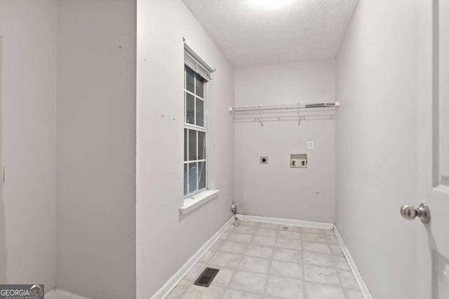 128 Valley Road, Stockbridge, GA 30281