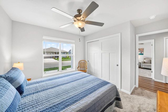 1264 Crane Meadow Way, Sun Prairie, WI 53590