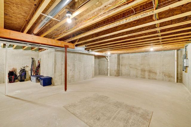 1264 Crane Meadow Way, Sun Prairie, WI 53590