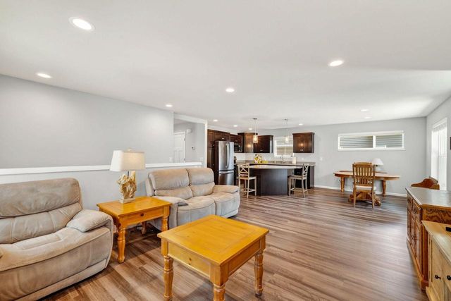 1264 Crane Meadow Way, Sun Prairie, WI 53590