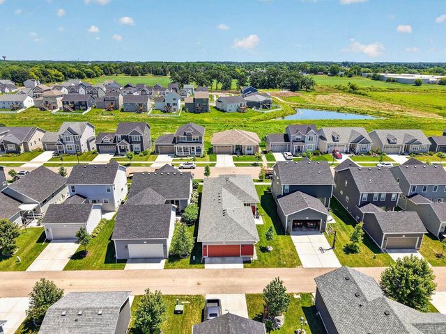 1264 Crane Meadow Way, Sun Prairie, WI 53590