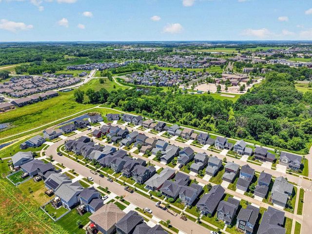 1264 Crane Meadow Way, Sun Prairie, WI 53590