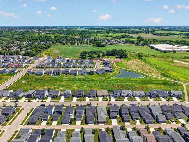 1264 Crane Meadow Way, Sun Prairie, WI 53590
