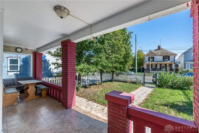 729 Troy Street, Dayton, OH 45404