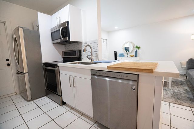 2600 S OCEAN Drive S212, Hollywood, FL 33019