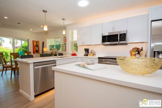 480 Calle Madrigal, Cathedral City, CA 92234