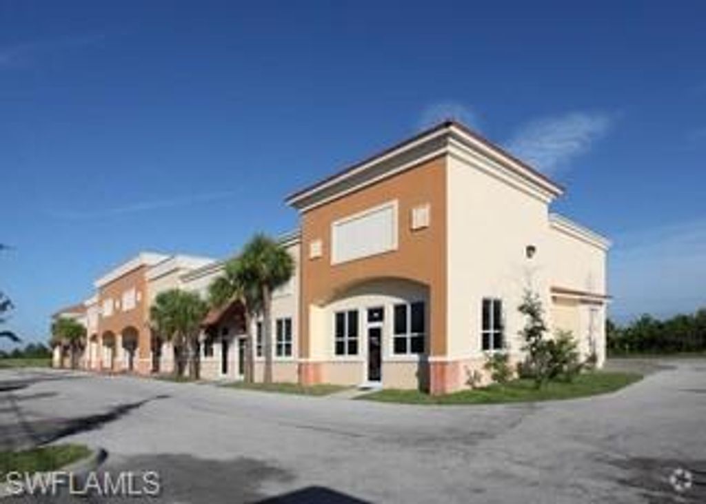 829 NE Pine Island LN 900, CAPE CORAL, FL 33909 — photo 2