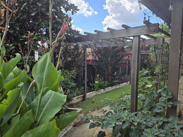 2009 Alyssas DR, Manchaca, TX 78652