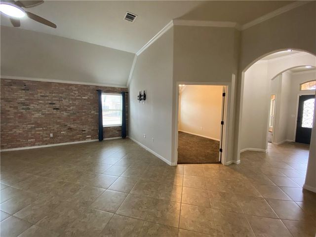 2009 Alyssas DR, Manchaca, TX 78652