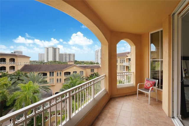 3001 NE 185th St 612, Aventura, FL 33180