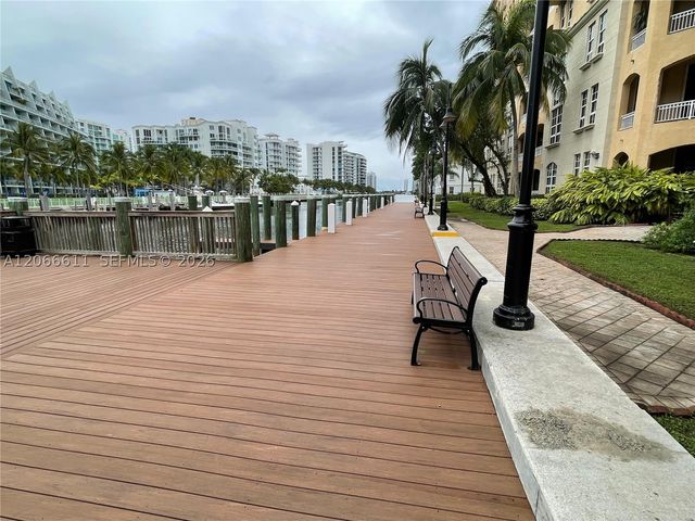 3001 NE 185th St 612, Aventura, FL 33180
