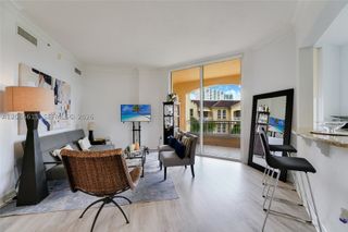 3001 NE 185th St 612, Aventura, FL 33180