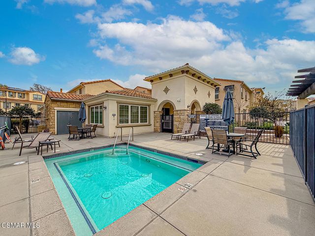 389 Castiano Street, Camarillo, CA 93012