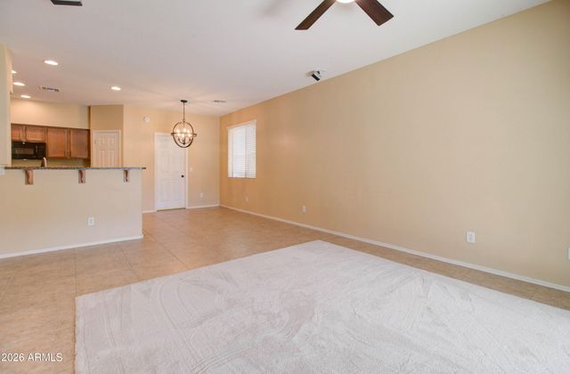 4427 W Powell Drive, New River, AZ 85087