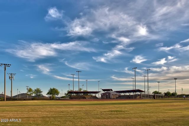 4427 W Powell Drive, New River, AZ 85087