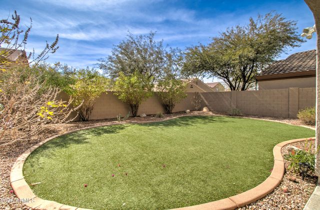 4427 W Powell Drive, New River, AZ 85087