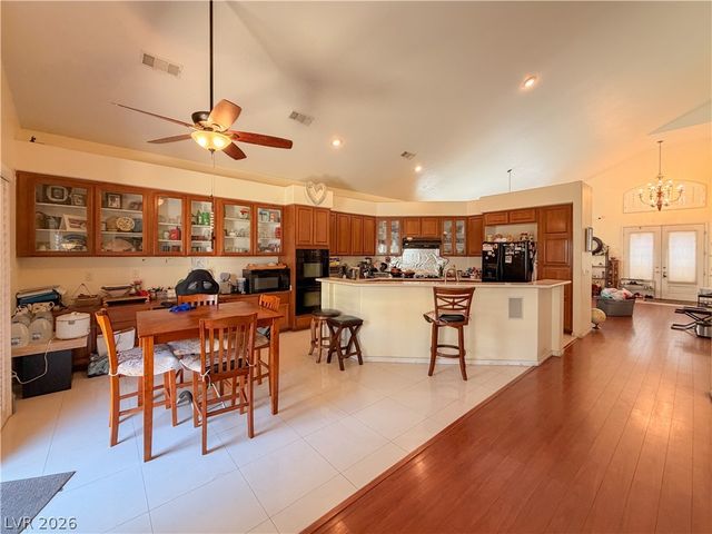 230 Whitly Bay Avenue, Las Vegas, NV 89148