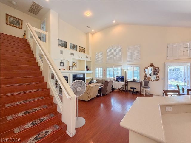 230 Whitly Bay Avenue, Las Vegas, NV 89148