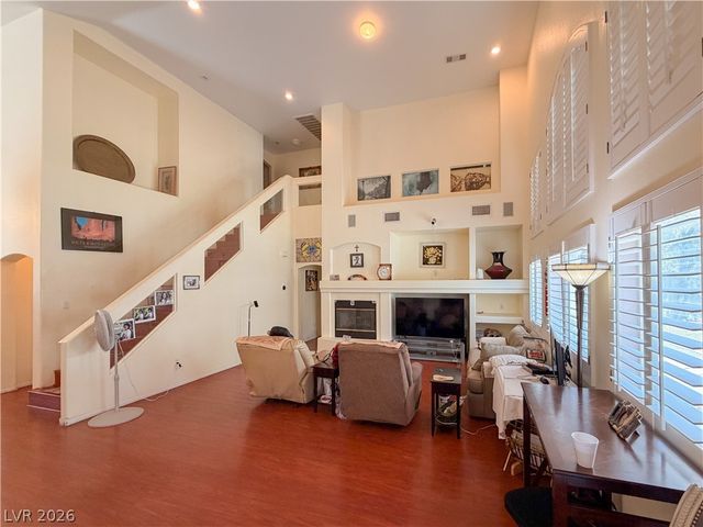 230 Whitly Bay Avenue, Las Vegas, NV 89148