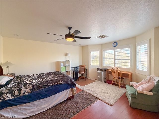 230 Whitly Bay Avenue, Las Vegas, NV 89148
