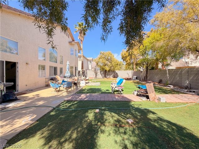 230 Whitly Bay Avenue, Las Vegas, NV 89148