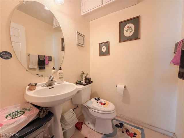 230 Whitly Bay Avenue, Las Vegas, NV 89148