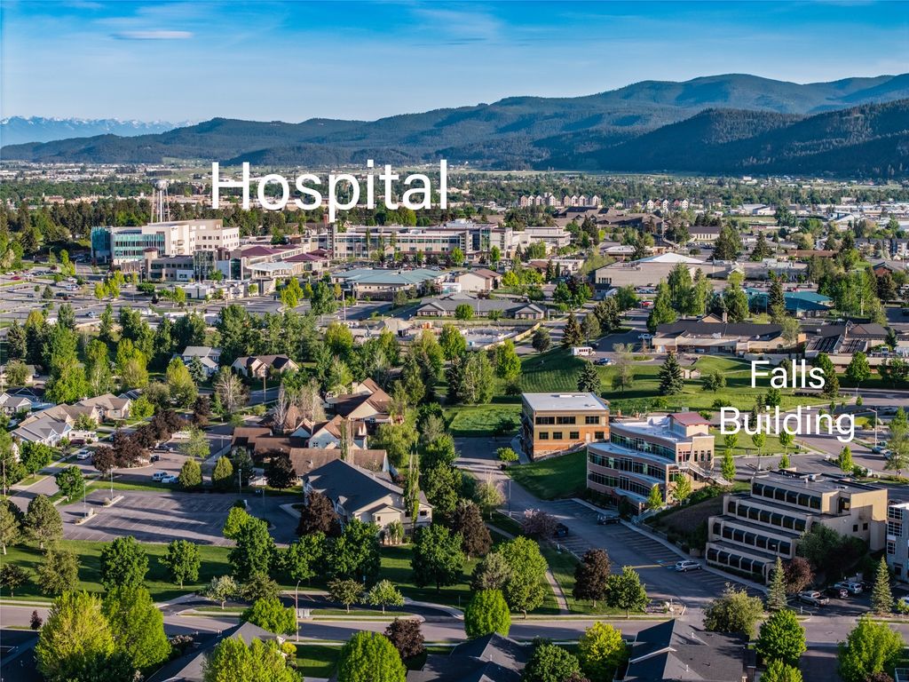 165 Commons Loop D, Kalispell, MT 59901 photo 2