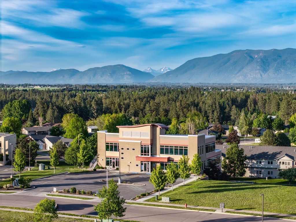 165 Commons Loop D, Kalispell, MT 59901 photo 3