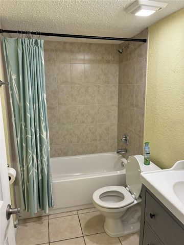 1810 NW 23RD BOULEVARD 180, Gainesville, FL 32605