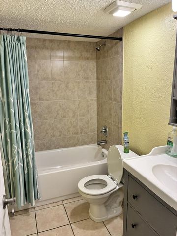 1810 NW 23RD BOULEVARD 180, Gainesville, FL 32605