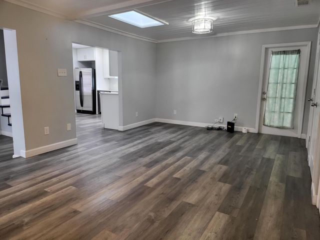 520 Tumblin Kling Road, Fort Pierce, FL 34982