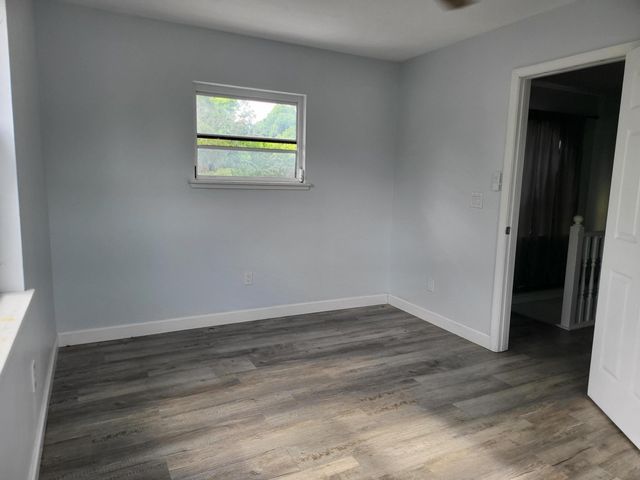 520 Tumblin Kling Road, Fort Pierce, FL 34982