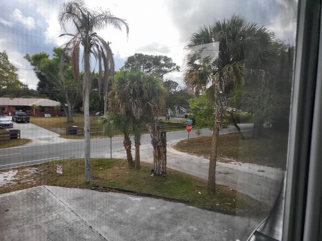 520 Tumblin Kling Road, Fort Pierce, FL 34982