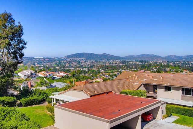 17347 Plaza Maria, San Diego, CA 92128