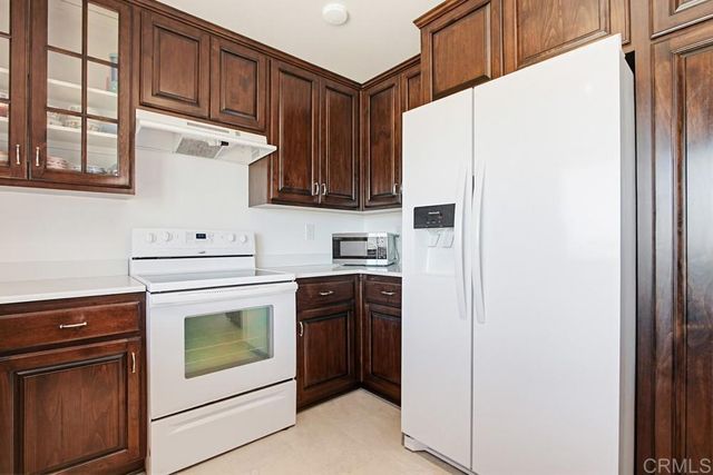 17347 Plaza Maria, San Diego, CA 92128