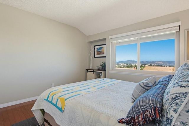 17347 Plaza Maria, San Diego, CA 92128