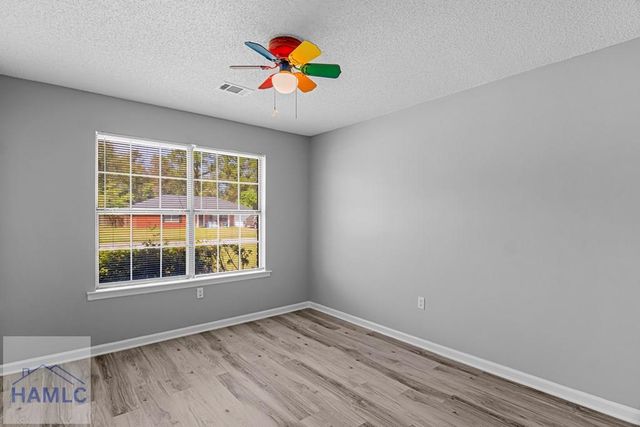 1240 Pineridge Way, Hinesville, GA 31313