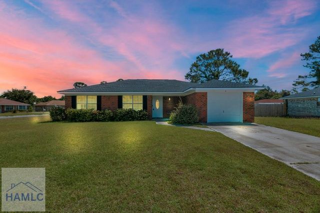 1240 Pineridge Way, Hinesville, GA 31313