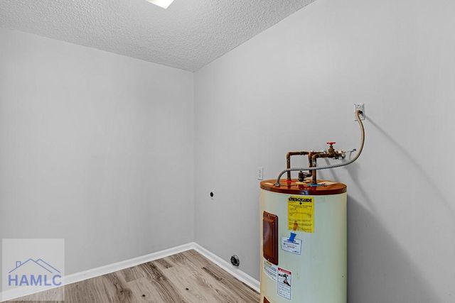 1240 Pineridge Way, Hinesville, GA 31313