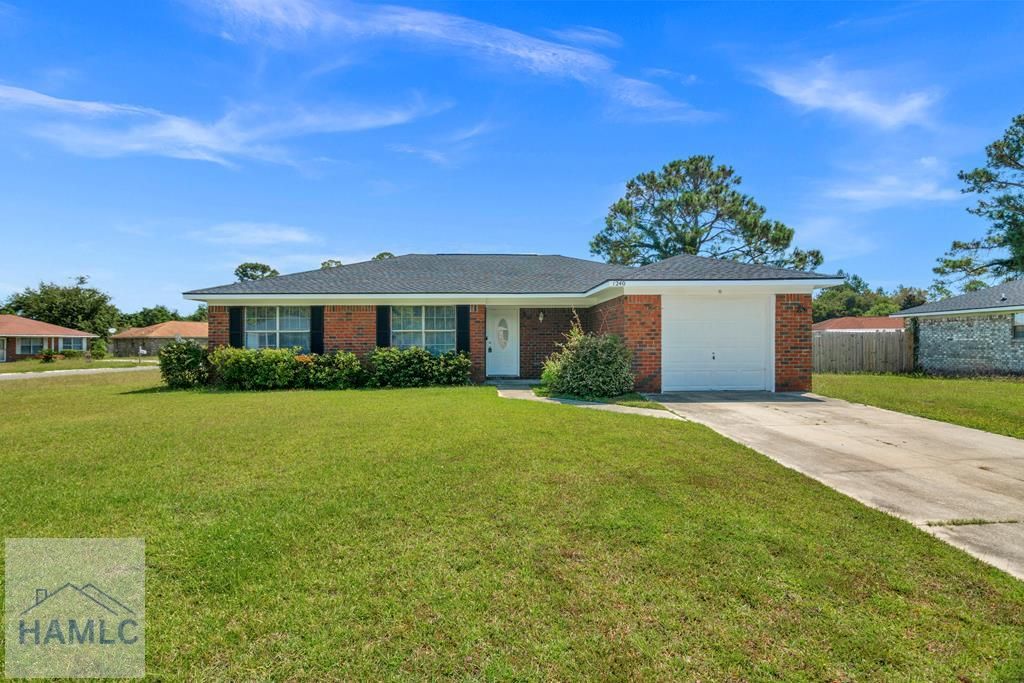 1240 Pineridge Way, Hinesville, GA 31313