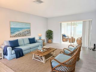 2737 EMORY Drive E D, West Palm Beach, FL 33415