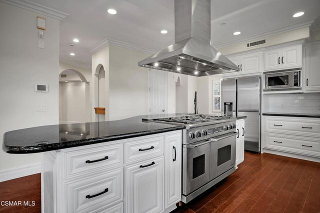 1995 Rudolph Drive, Newbury Park, CA 91320