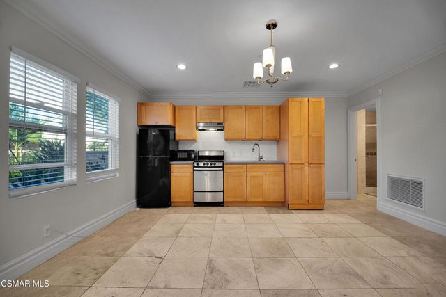 1995 Rudolph Drive, Newbury Park, CA 91320