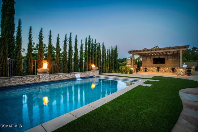 1995 Rudolph Drive, Newbury Park, CA 91320