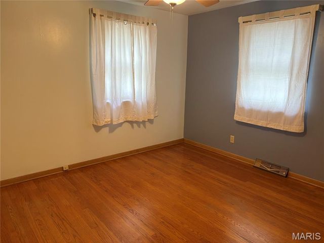 230 N Walnut Street, Perryville, MO 63775