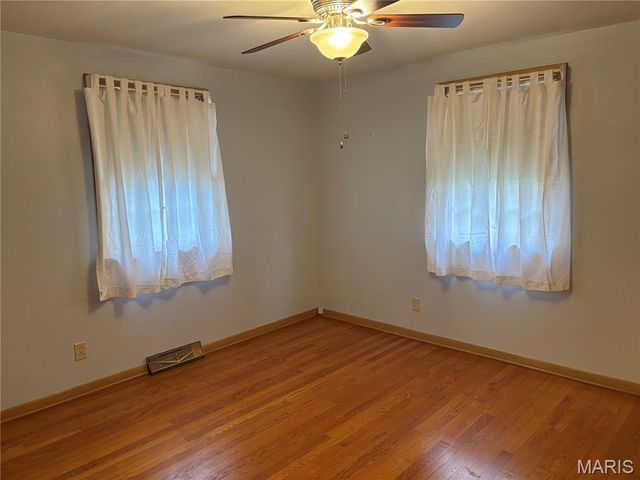 230 N Walnut Street, Perryville, MO 63775