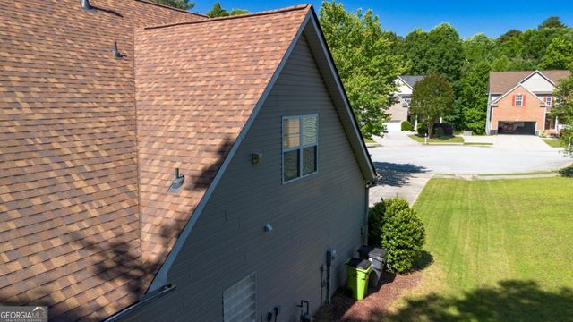 240 Miracle Lane, Fayetteville, GA 30215