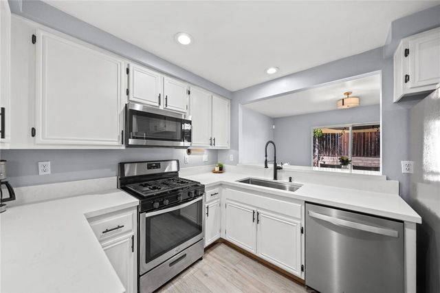 31644 Briarwood, Temecula, CA 92592